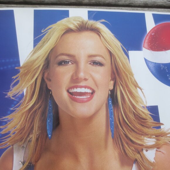 Collectible 2001-2002 Brittany Spears Pepsi Cola World Tour Concert Poster. - Picture 12 of 14